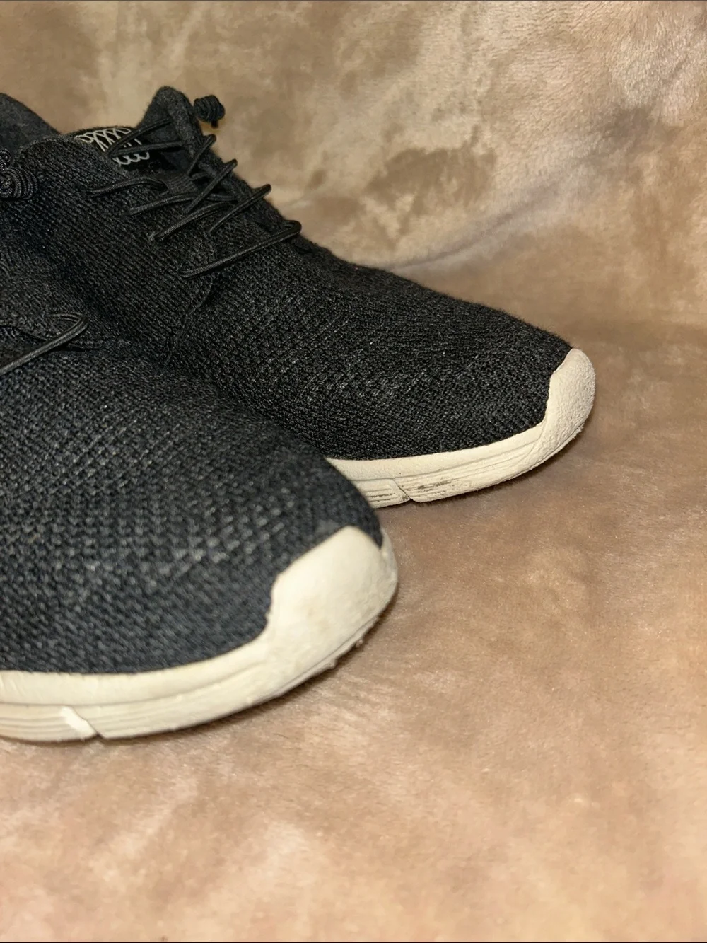 Woolloomooloo Fraser Black Merino Wool Knit Slip On Elastic Lace Sneaker EU 39